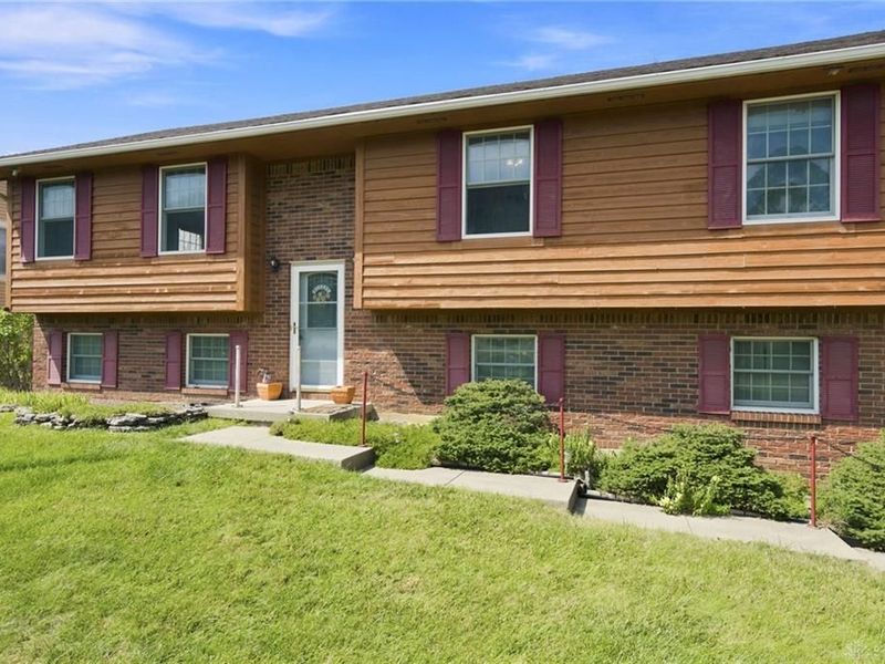 1823 Maue Road, Miami Township, OH 45342 Photo 3