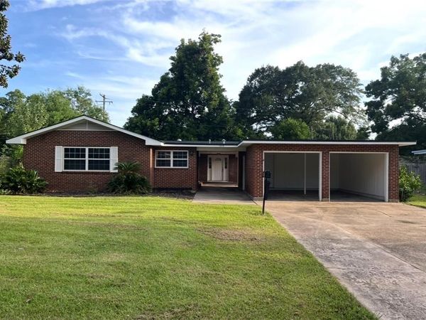 1510 MCNUTT Drive, Alexandria, LA 71301