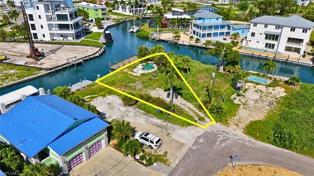 800 3rd St, Fort Myers Beach, FL 33931 Photo