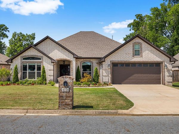 121 Lucia Lane , North Little Rock, AR 72113