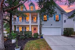 301 Kellwood Way  photo 4