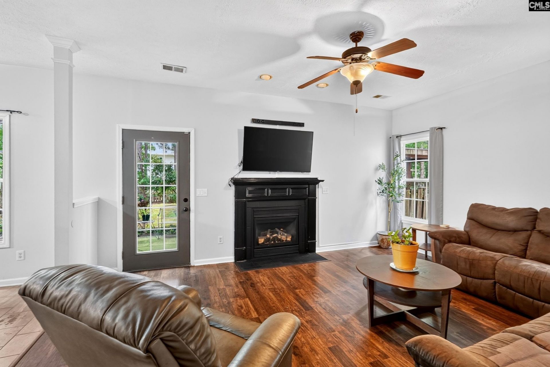 301 Kellwood Way  Photo 28