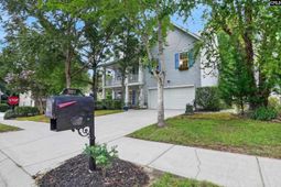 301 Kellwood Way  photo 4