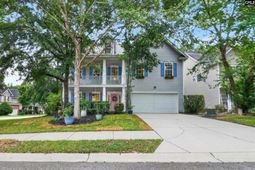 301 Kellwood Way  photo 4