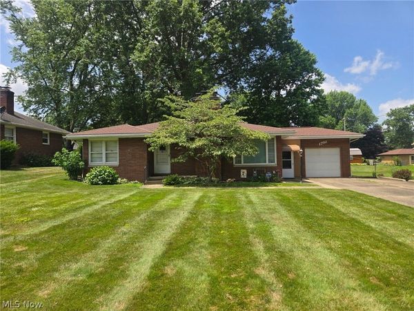 1791 Federal Avenue , Alliance, OH 44601