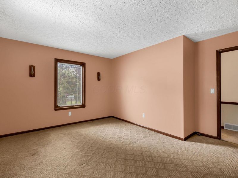 3840 Pleasant Chapel Road SE, Heath, OH 43056 Photo 19