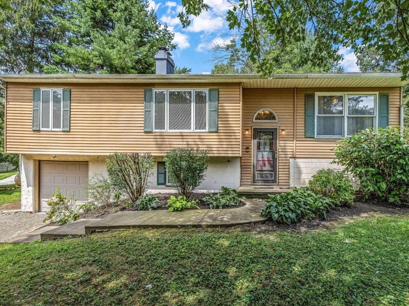 3840 Pleasant Chapel Road SE, Heath, OH 43056 Photo 2