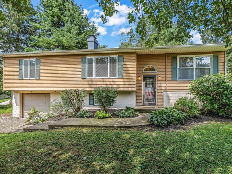 3840 Pleasant Chapel Road SE, Heath, OH 43056 Photo 2