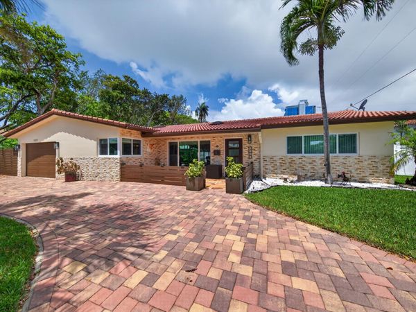 1571 SE 24TH Avenue, Pompano Beach, FL 33062