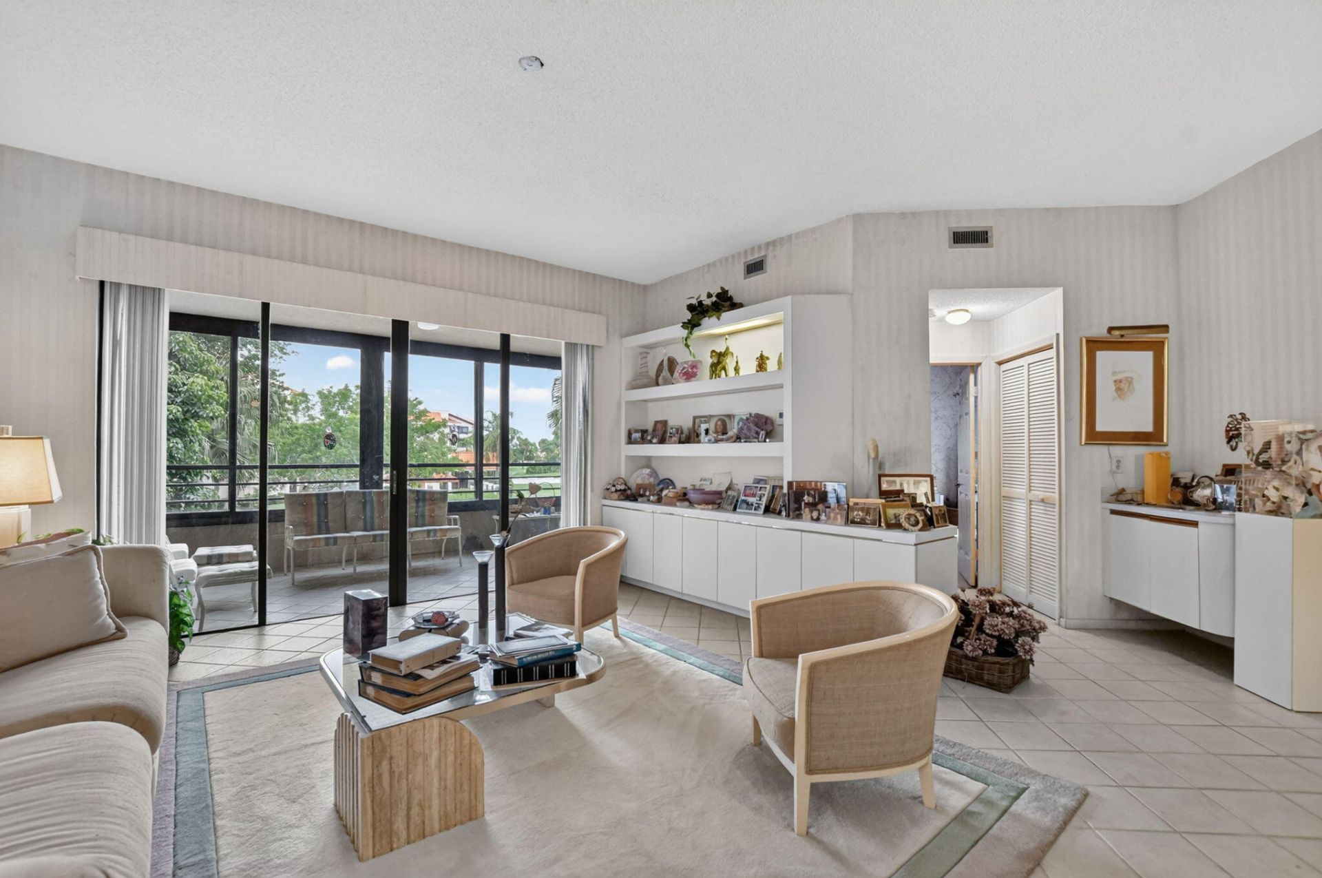 7535 La Paz Boulevard, Unit 201, Boca Raton, FL 33433 Photo