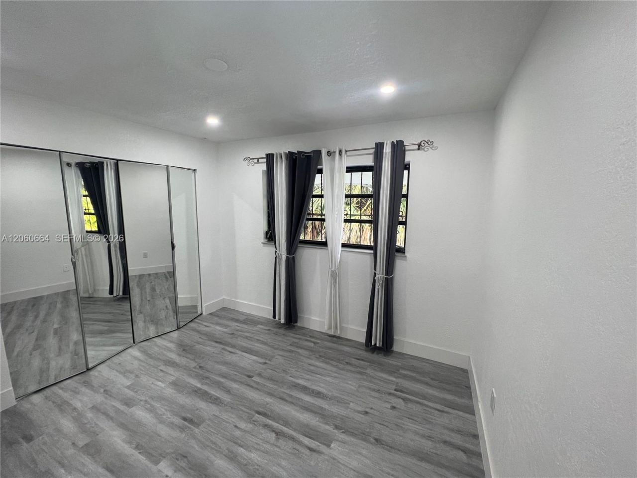 1901 NW S River Dr , Unit 35C, Miami, FL 33125 Photo