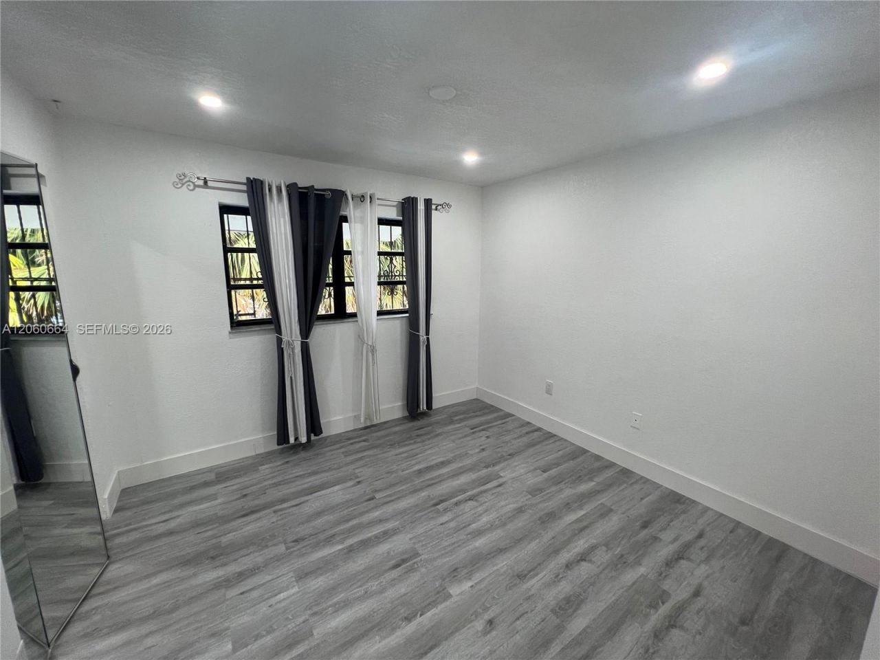 1901 NW S River Dr , Unit 35C, Miami, FL 33125 Photo
