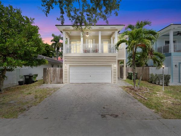 371 NE 32nd Ter , Homestead, FL 33033
