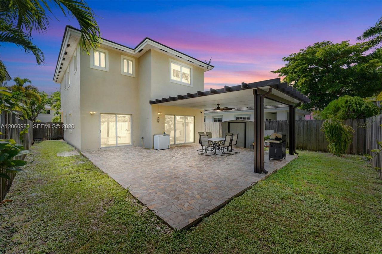 371 NE 32nd Ter , Homestead, FL 33033 Photo