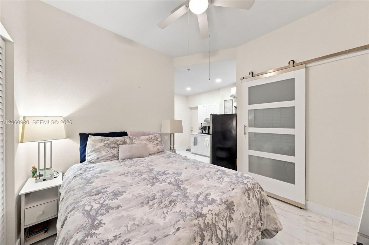371 NE 32nd Ter, Homestead, FL 33033 Photo
