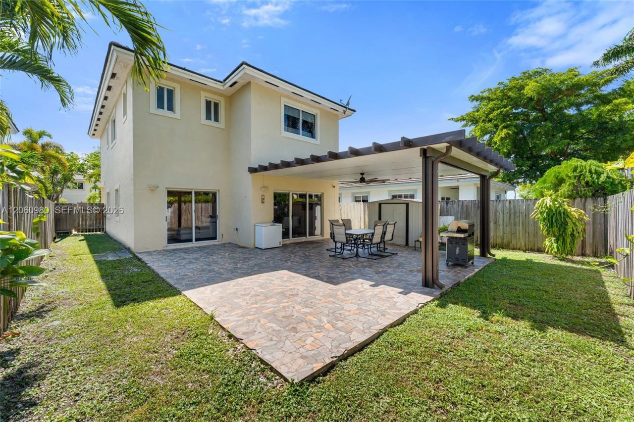 371 NE 32nd Ter , Homestead, FL 33033 Photo