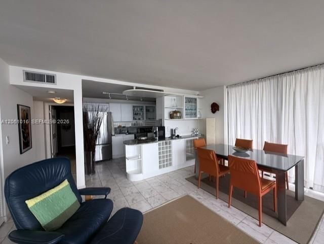 1440 Brickell Bay Dr, Unit 401, Miami, FL 33131 Photo