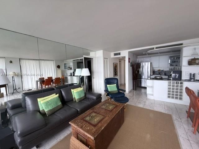 1440 Brickell Bay Dr, Unit 401, Miami, FL 33131 Photo