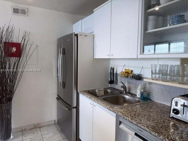 1440 Brickell Bay Dr, Unit 401, Miami, FL 33131 Photo