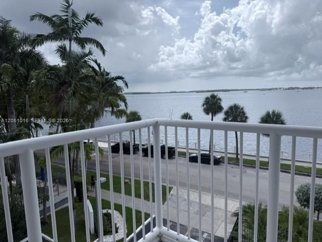 1440 Brickell Bay Dr, Unit 401, Miami, FL 33131 Photo