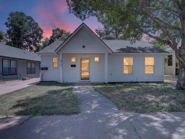 3721 El Campo Avenue, Fort Worth, TX 76107