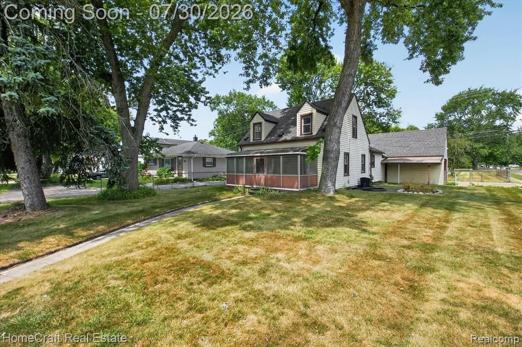 28504 7 Mile Road , Livonia, MI 48152 Main Photo
