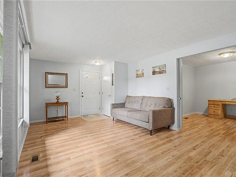 8858 Washington Colony Drive, Centerville, OH 45458 Photo 10
