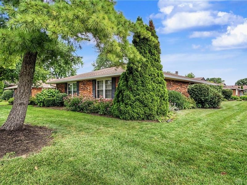8858 Washington Colony Drive, Centerville, OH 45458 Photo 5