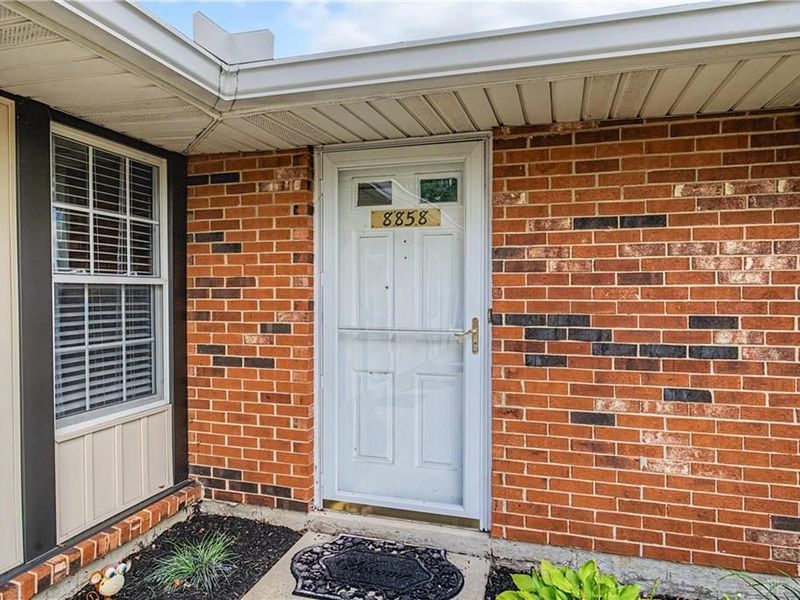 8858 Washington Colony Drive, Centerville, OH 45458 Photo 6