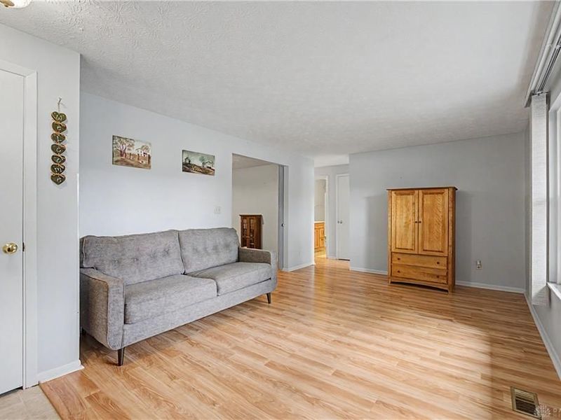 8858 Washington Colony Drive, Centerville, OH 45458 Photo 9