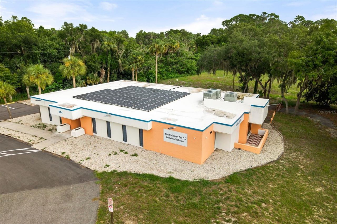 901 N Grove Street, Eustis, FL 32726 Photo