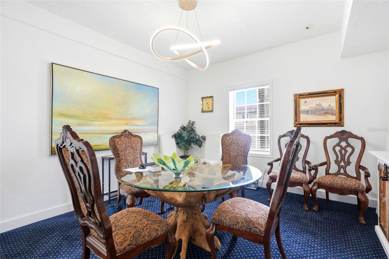 7024 Central Avenue, Saint Petersburg, FL 33707 Photo