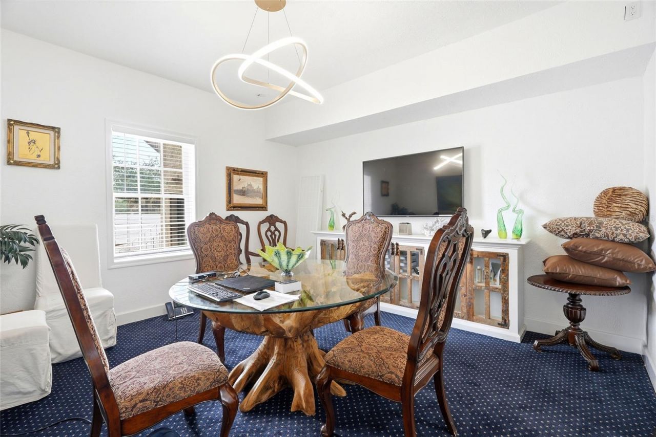 7024 Central Avenue, Saint Petersburg, FL 33707 Photo