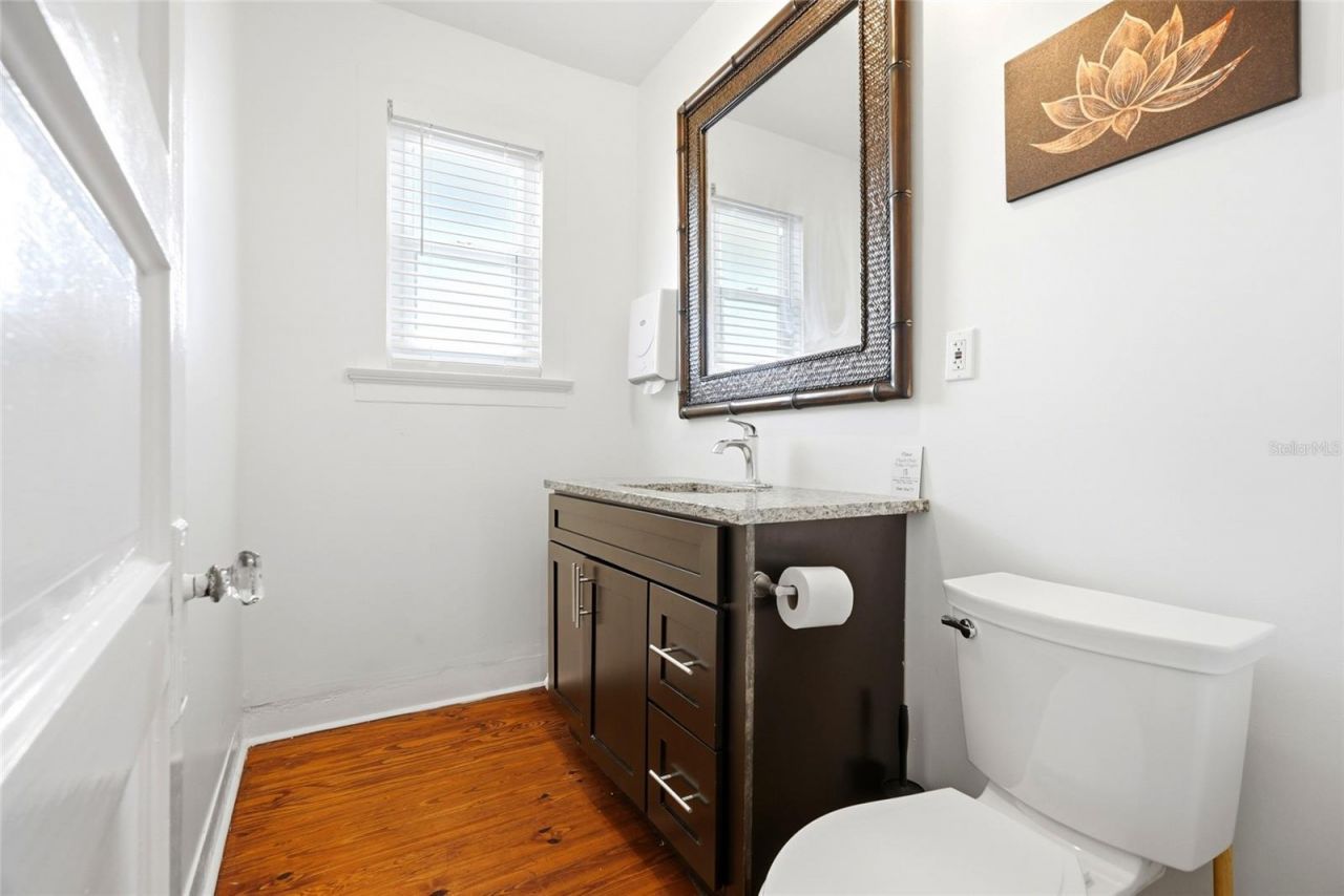 7024 Central Avenue, Saint Petersburg, FL 33707 Photo