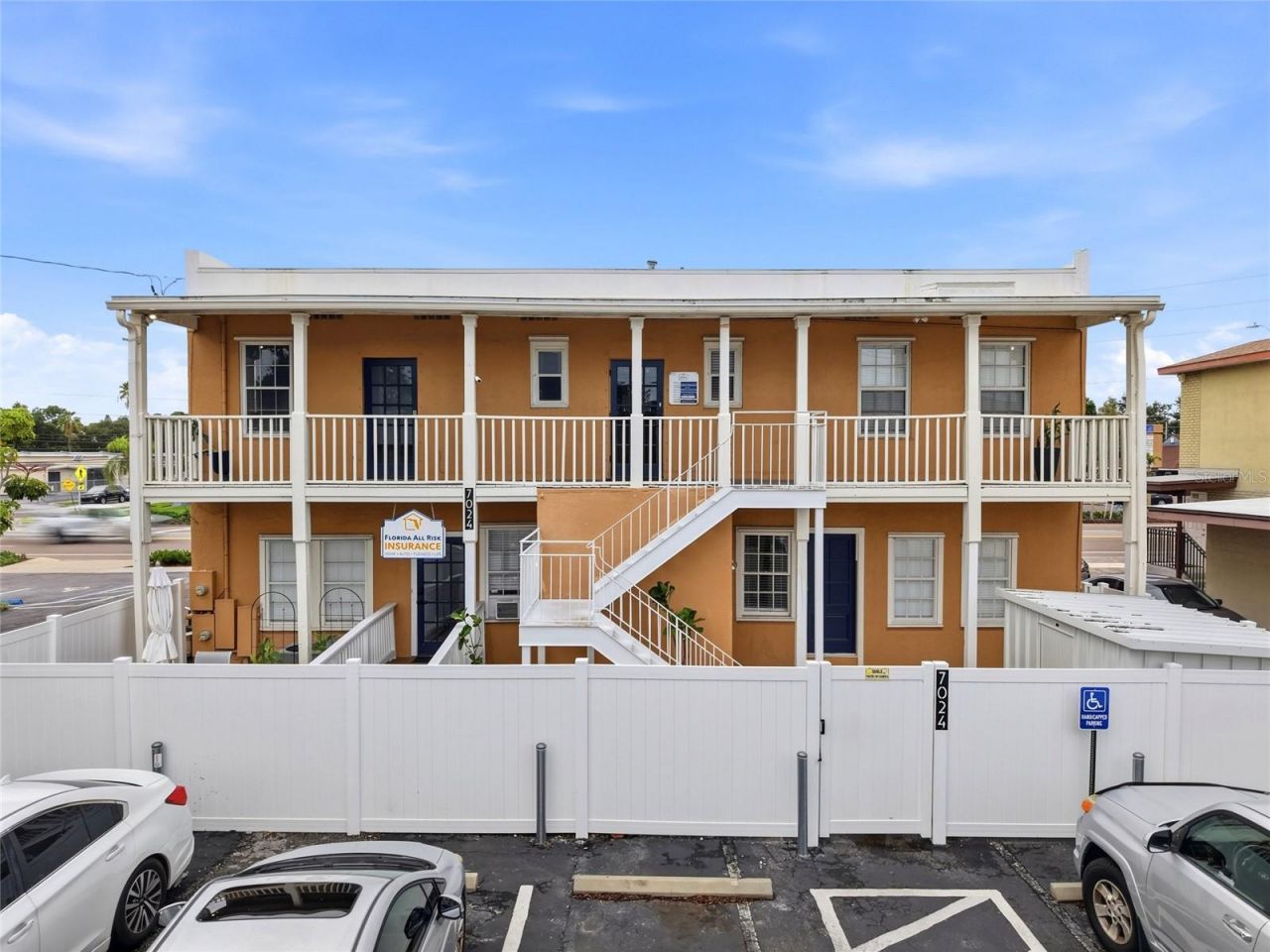 7024 Central Avenue, Saint Petersburg, FL 33707 Photo