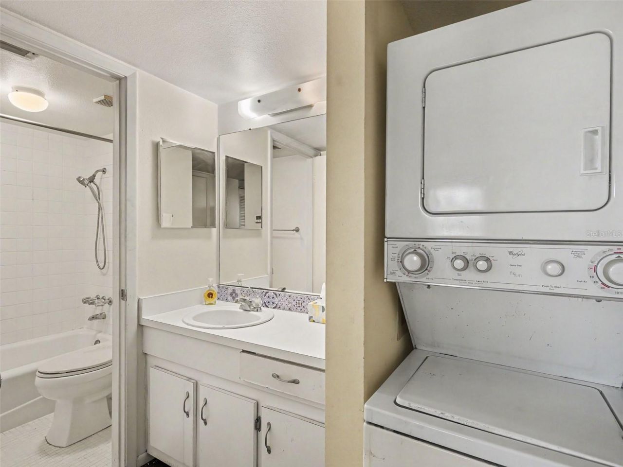 4460 Ironwood Circle, Unit 402AD, Bradenton, FL 34209 Photo