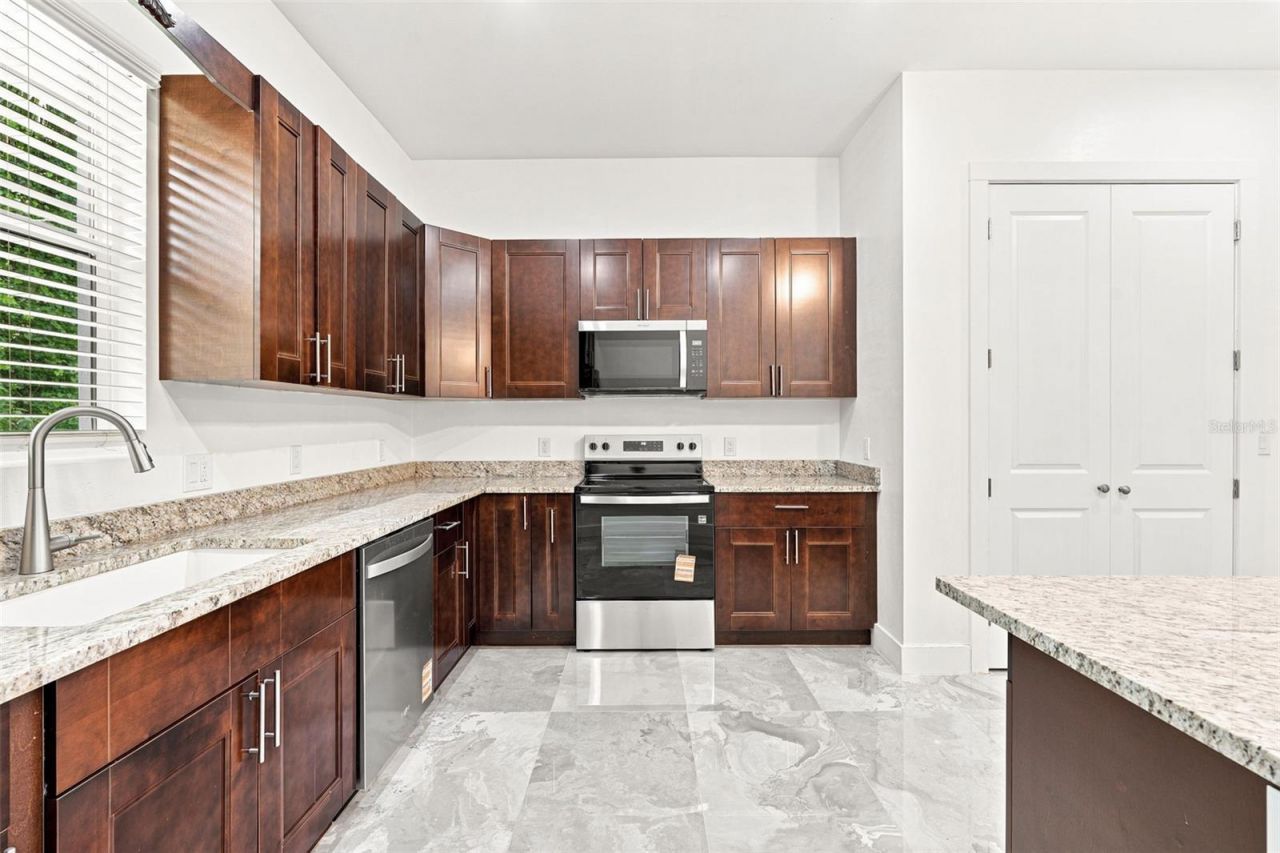 1853 Della Drive, Naples, FL 34117 Photo