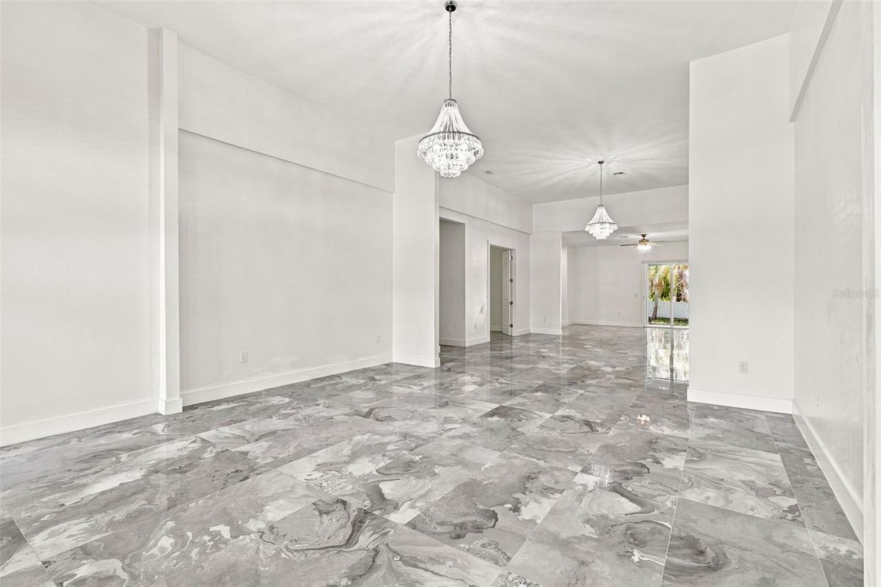1853 Della Drive, Naples, FL 34117 Photo