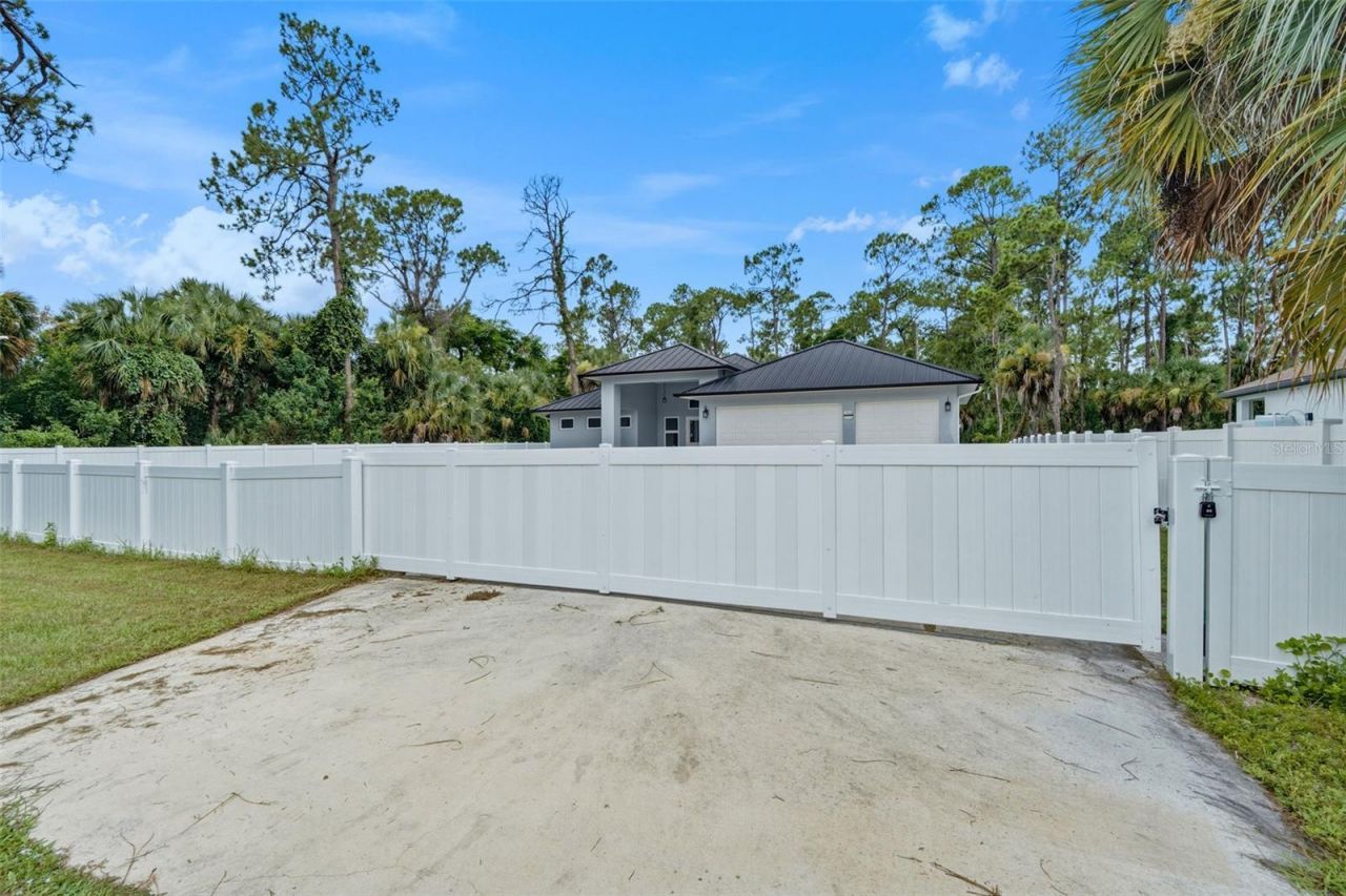 1853 Della Drive, Naples, FL 34117 Photo
