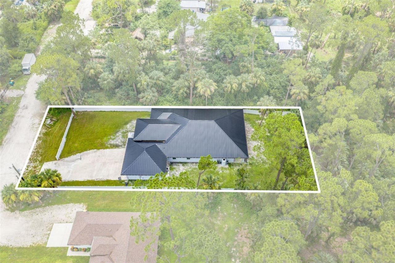 1853 Della Drive, Naples, FL 34117 Photo