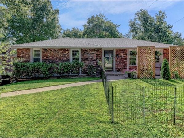 1913 N York Street, Independence, MO 64058