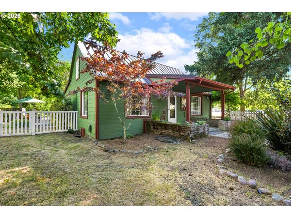 3842 MELROSE RD, Roseburg, OR 97471