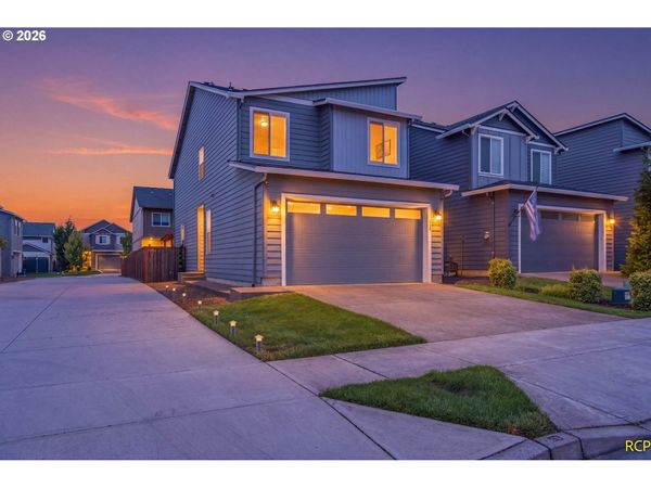 859 S 23RD AVE, Cornelius, OR 97113