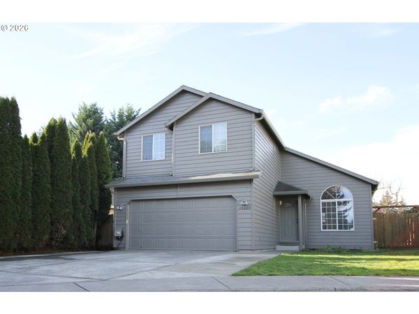 14225 SE CENTER ST, Portland, OR 97236