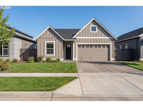 1829 S Pepperwood ST, Canby, OR 97013