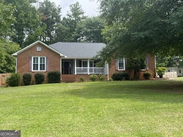 106 S Cambridge Drive, Milledgeville, GA 31061