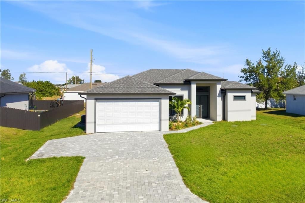 131 Kismet Pkwy E, Cape Coral, FL 33909 Photo
