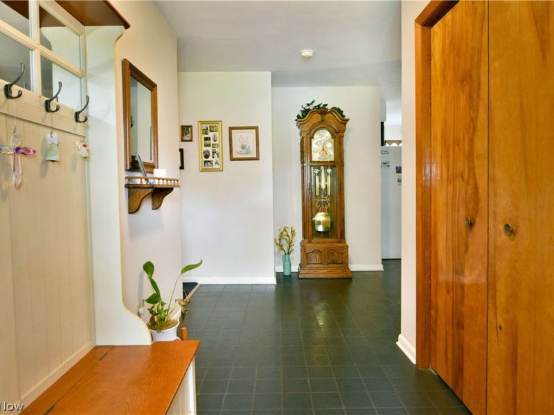 5580 Sodom Hutchings Road , Farmdale, OH 44417 Photo 9