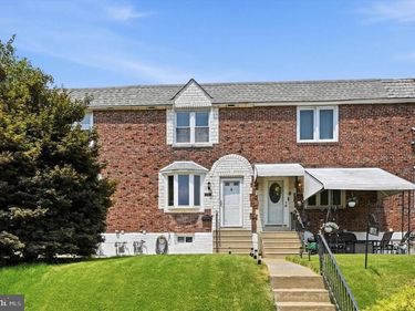 1095 N ACADEMY AVENUE, GLENOLDEN, PA 19036