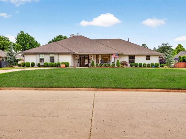 3116 Lamp Post Lane, Oklahoma City, OK 73120